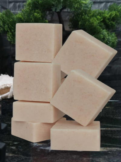 546_1122 Halite Rose